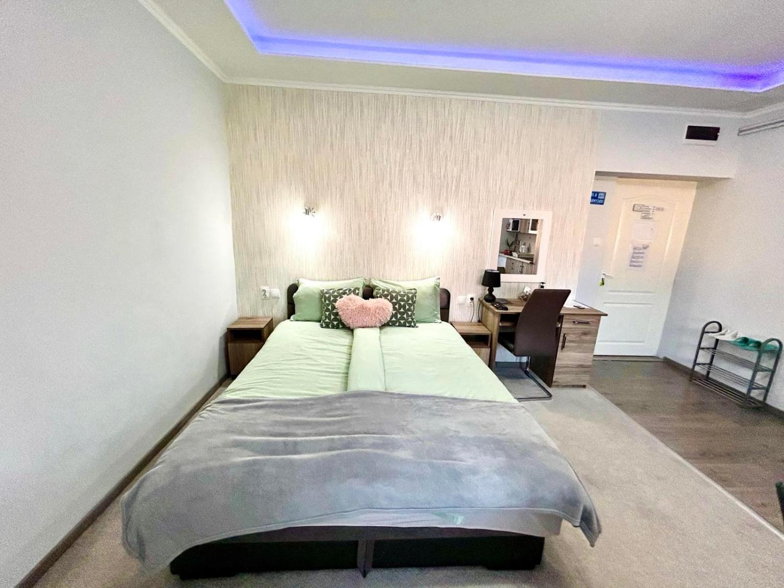 Belien Apartman Mako Bagian luar foto